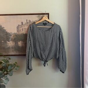 Topshop Cropped Gingham Long-Sleeve Top